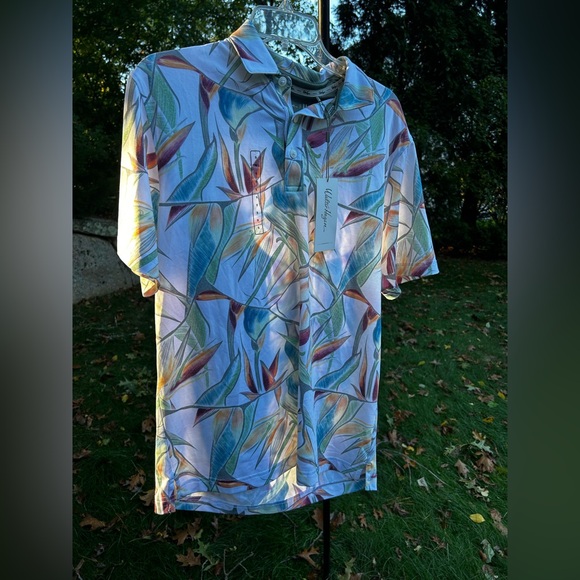 Walter Hagen Other - Walter Hagen Multicolor Shirt with Green Accents NWT